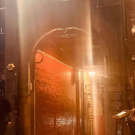 Historic Royal Mile Flat , 5Min From Waverly Railway Station Apartment เอดินบะระ ภายนอก รูปภาพ