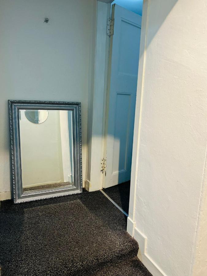 Historic Royal Mile Flat , 5Min From Waverly Railway Station Apartment เอดินบะระ ภายนอก รูปภาพ